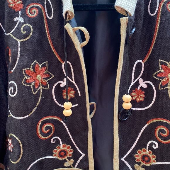 Funky retro vintage embroidered black lace burlap + floral coat jacket L-XL - Picture 10 of 16